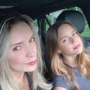 Meet your Posher, Isabella